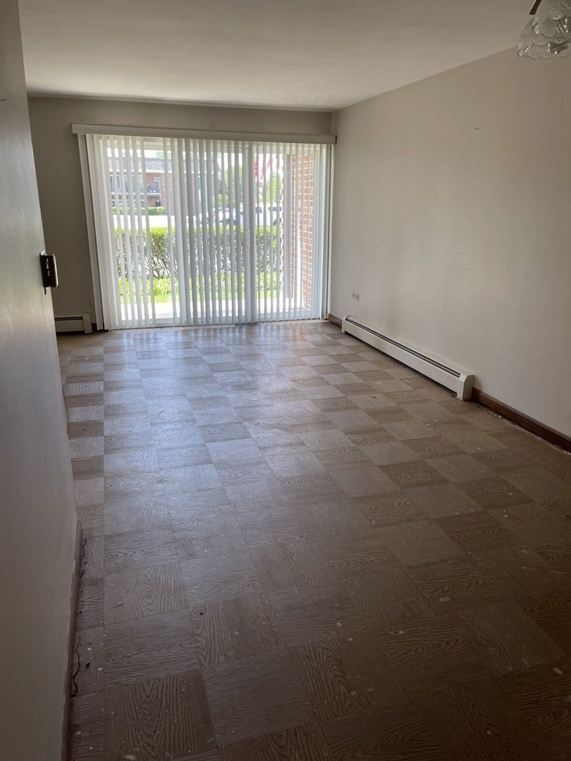 4039 Saratoga Avenue, #C101, Downers Grove, IL 60515 4039 Saratoga Avenue, #C101, Downers Grove, IL 60515