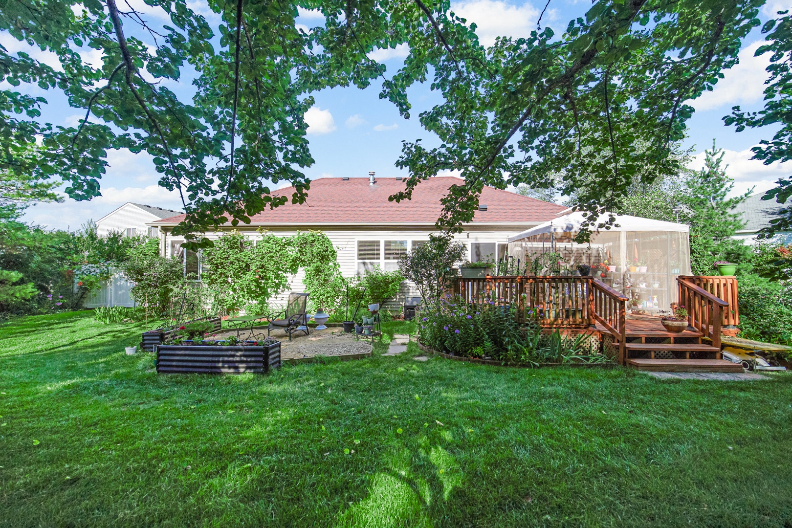 2080 Stephen Street, Aurora, IL 60502 2080 Stephen Street, Aurora, IL 60502