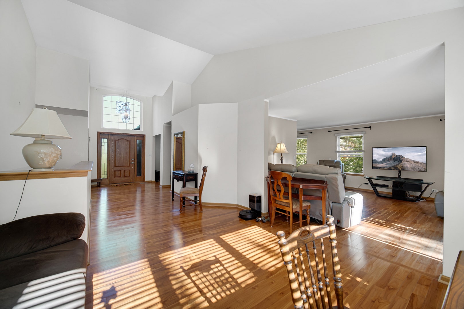 2080 Stephen Street, Aurora, IL 60502 2080 Stephen Street, Aurora, IL 60502