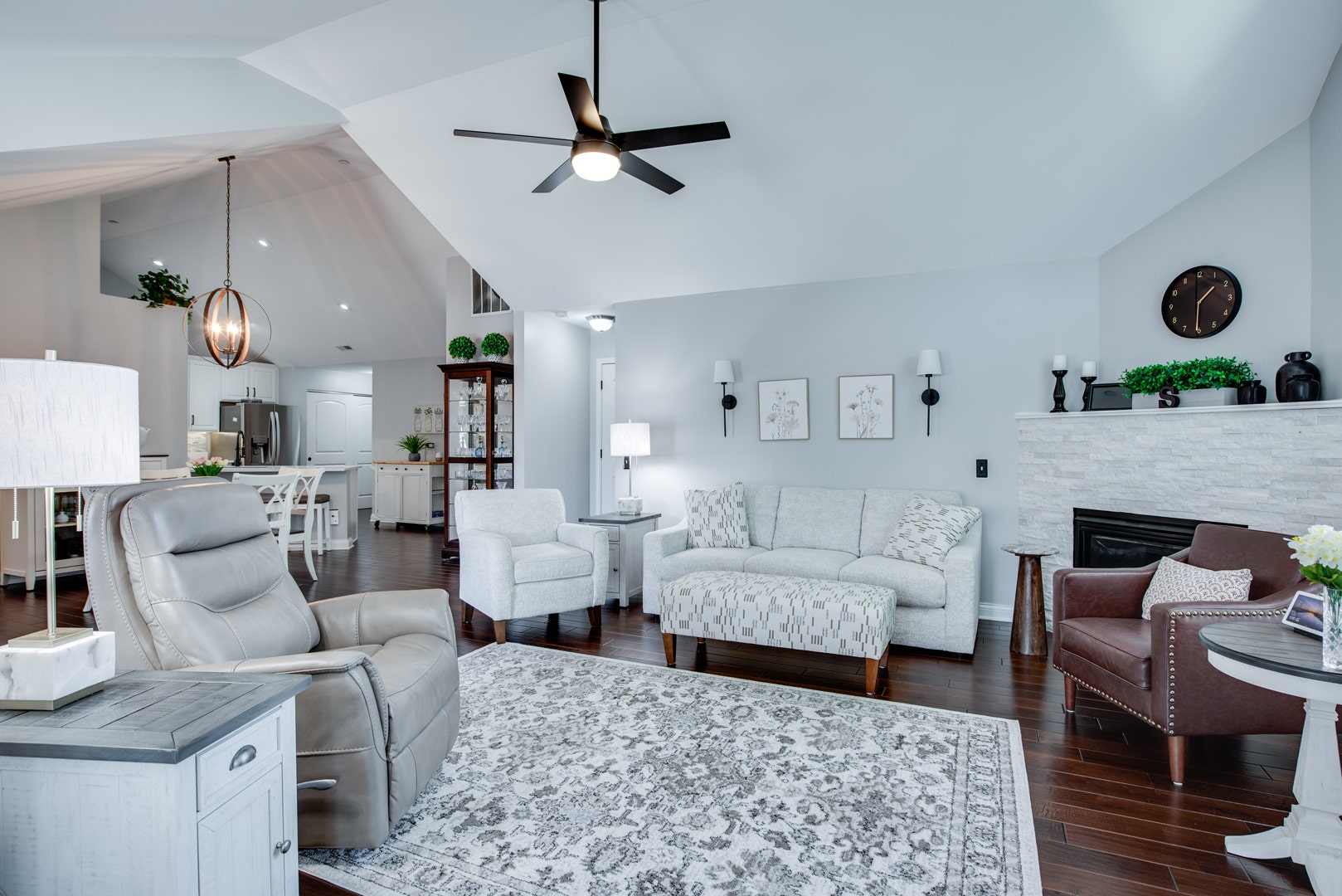 16113 S Messenger Circle, Homer Glen, IL 60491 16113 S Messenger Circle, Homer Glen, IL 60491