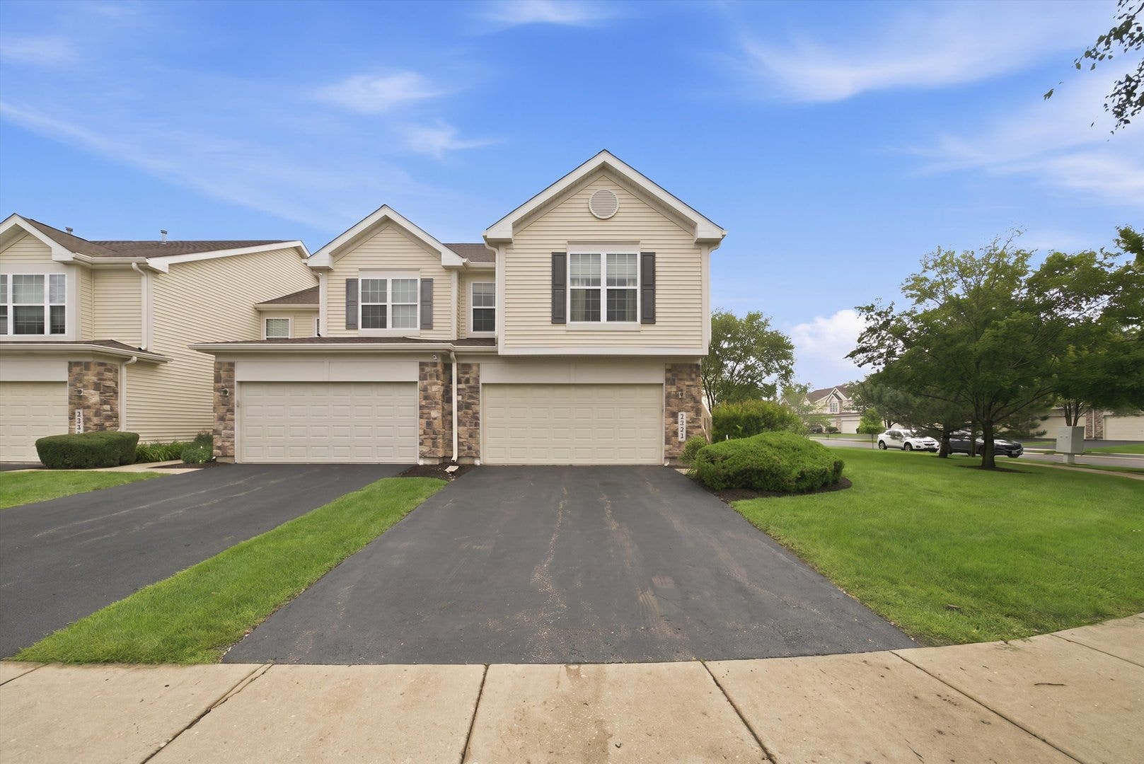 2353 Georgetown Circle, Aurora, IL 60503 2353 Georgetown Circle, Aurora, IL 60503