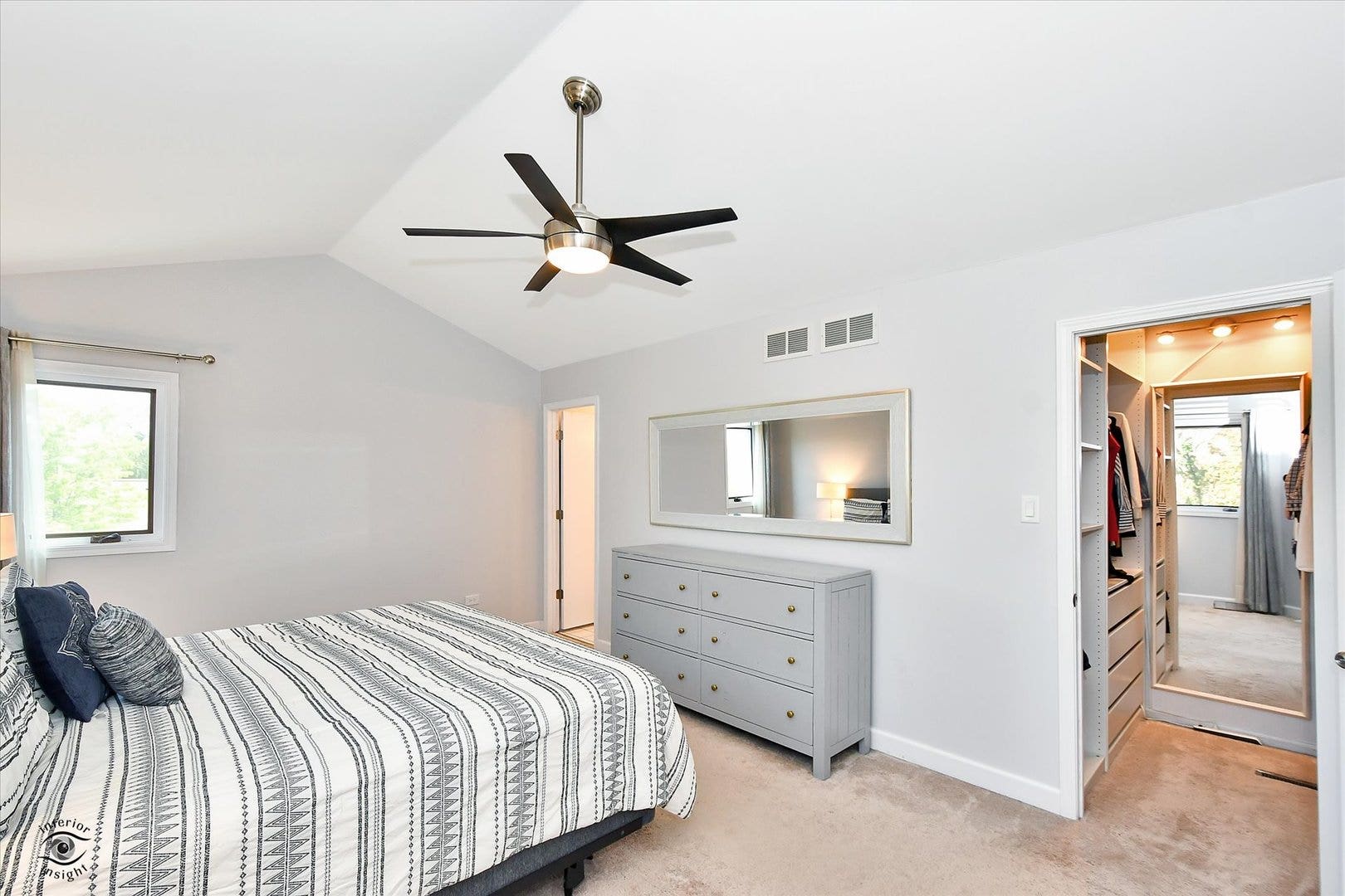 17323 Lakebrook Drive, Orland Park, IL 60467