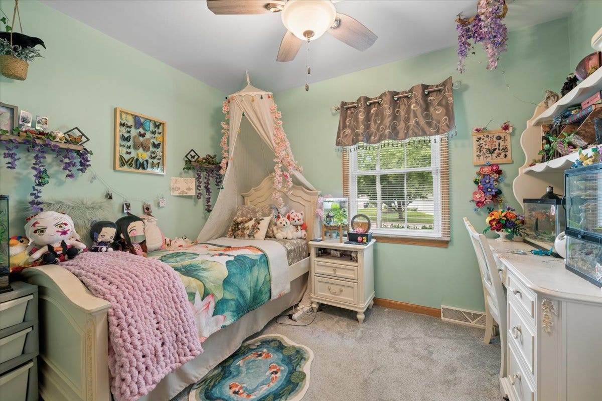 104 Sunset Strip, Joliet, IL 60435