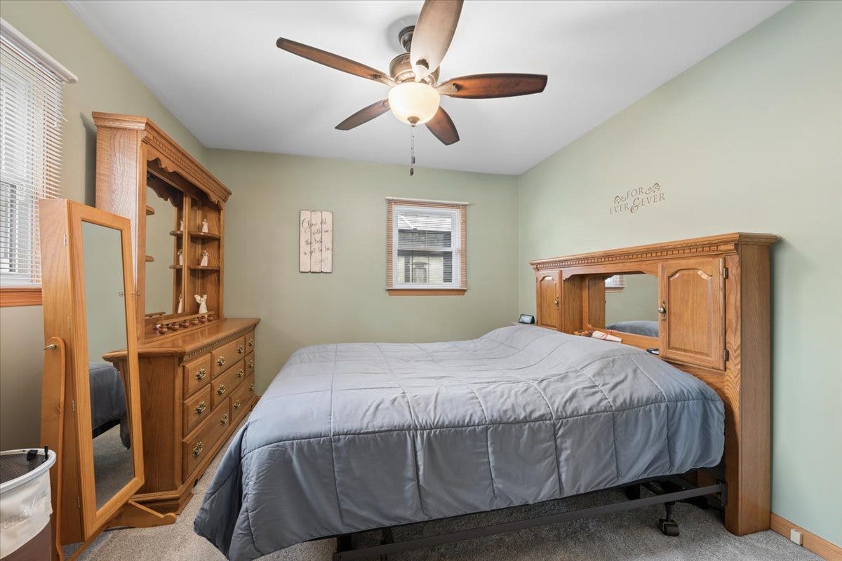 104 Sunset Strip, Joliet, IL 60435