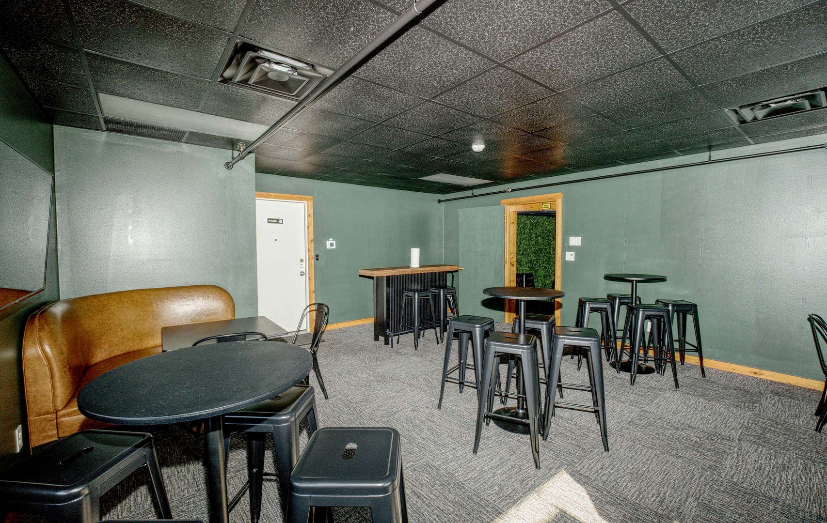 2118 Harrison Drive, Clinton, IA 52732
