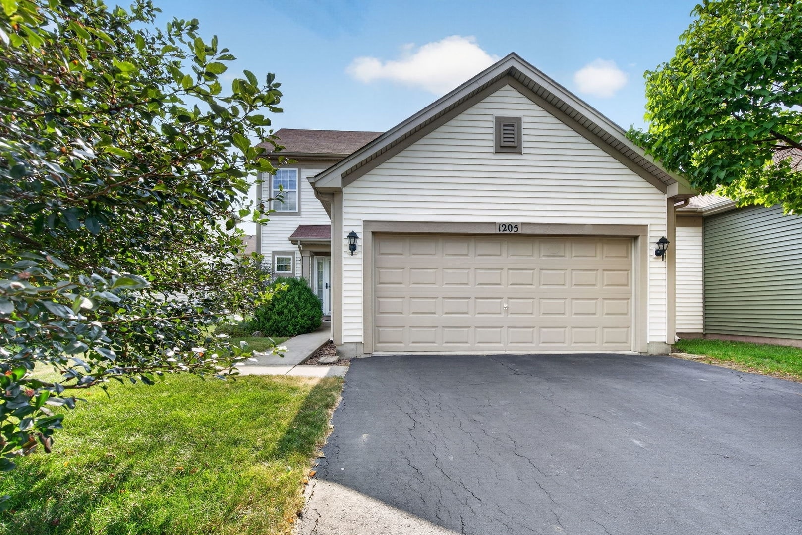 1205 FAWNLILY Circle, #1205, Joliet, IL 60431