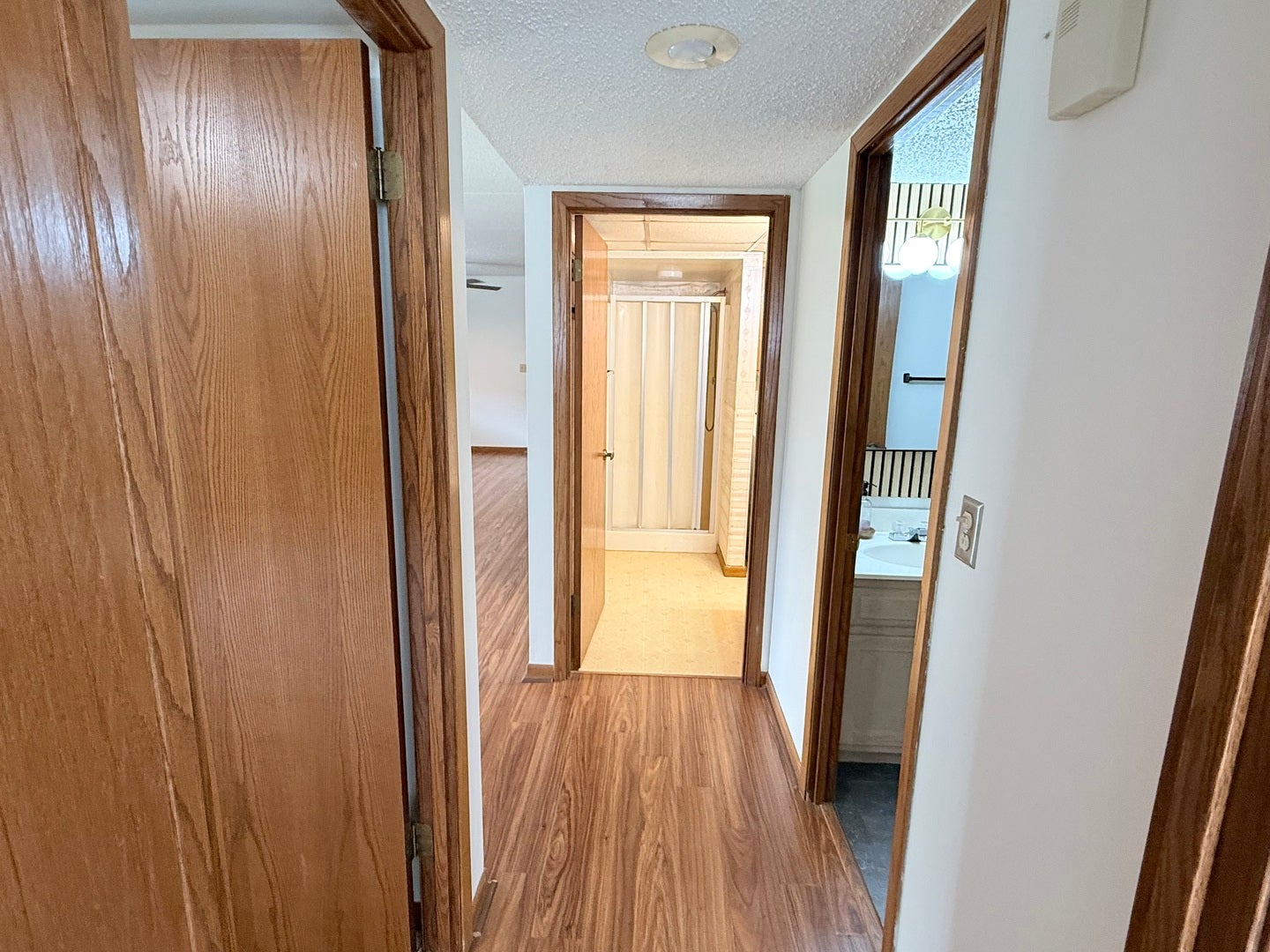 103 Caterpillar Drive, #1C, Joliet, IL 60436 103 Caterpillar Drive, #1C, Joliet, IL 60436