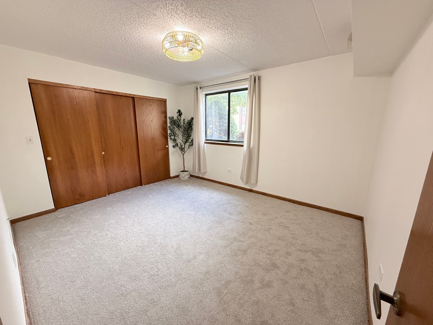 103 Caterpillar Drive, #1C, Joliet, IL 60436 103 Caterpillar Drive, #1C, Joliet, IL 60436