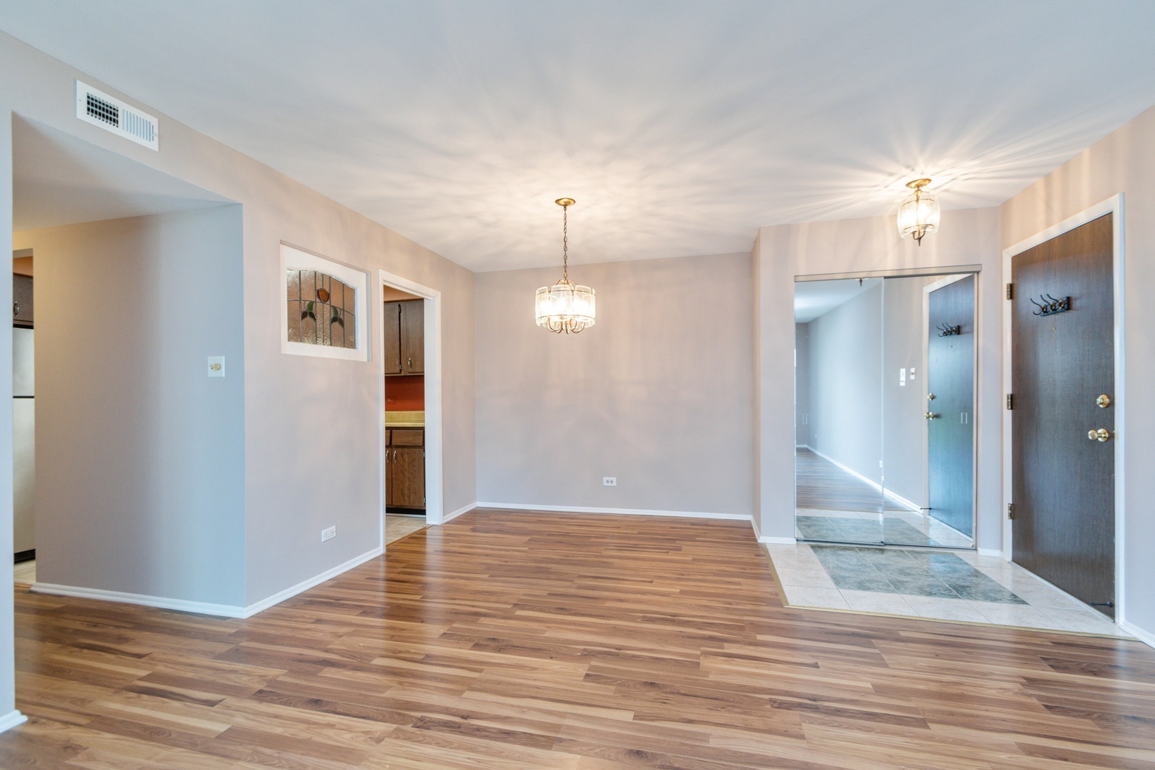 18001 Oak Park Avenue, #D, Tinley Park, IL 60477