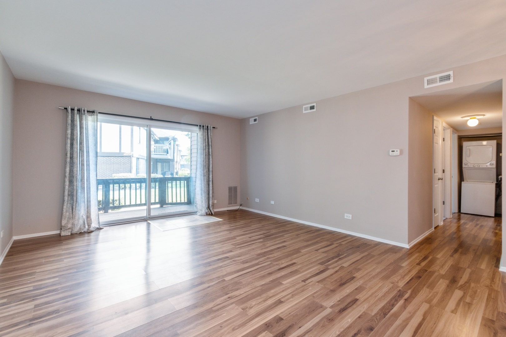 18001 Oak Park Avenue, #D, Tinley Park, IL 60477
