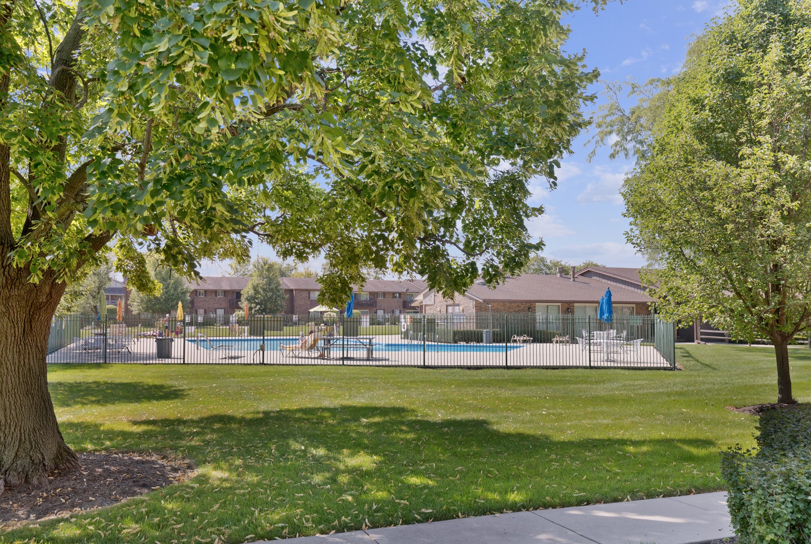 18001 Oak Park Avenue, #D, Tinley Park, IL 60477
