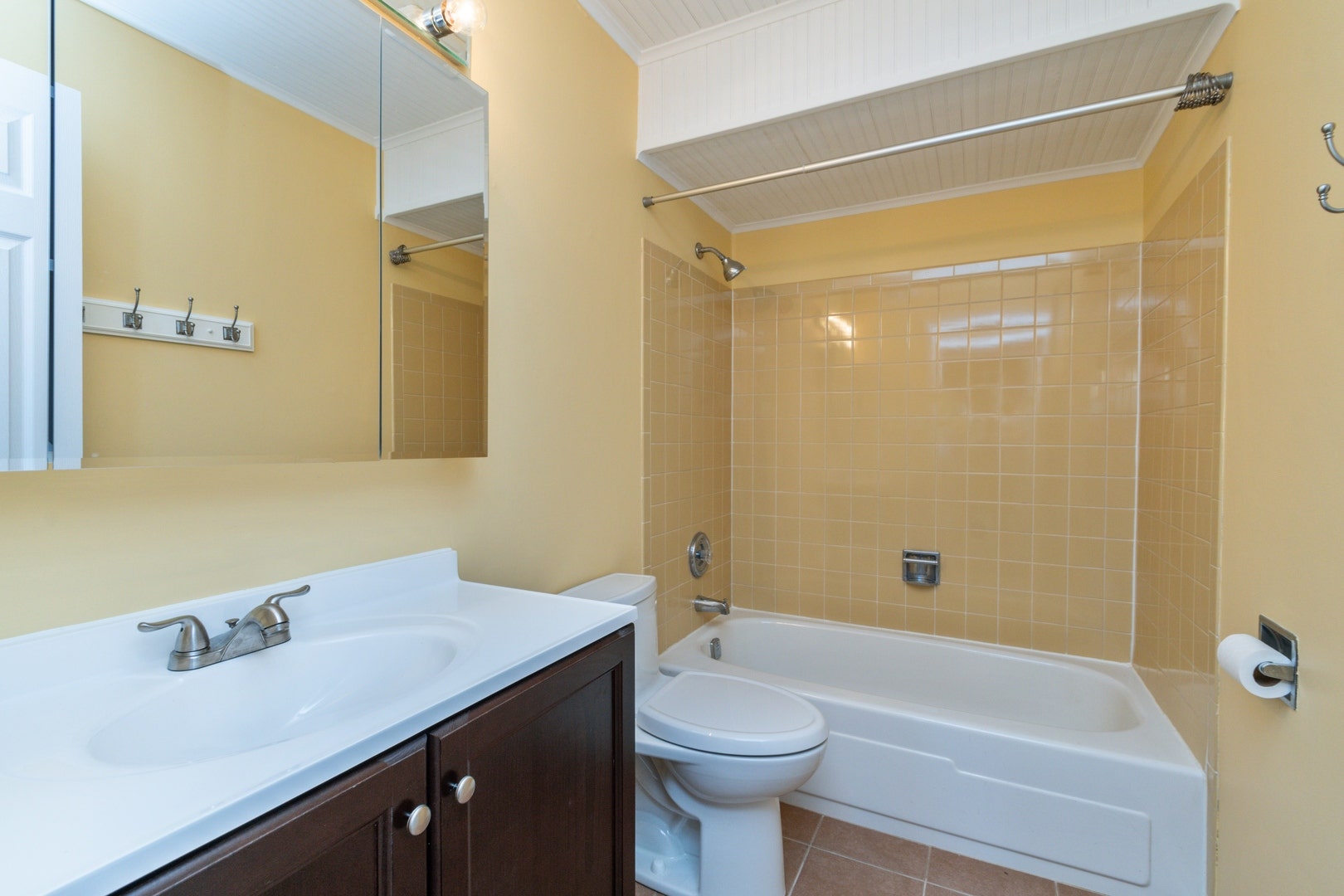 18001 Oak Park Avenue, #D, Tinley Park, IL 60477