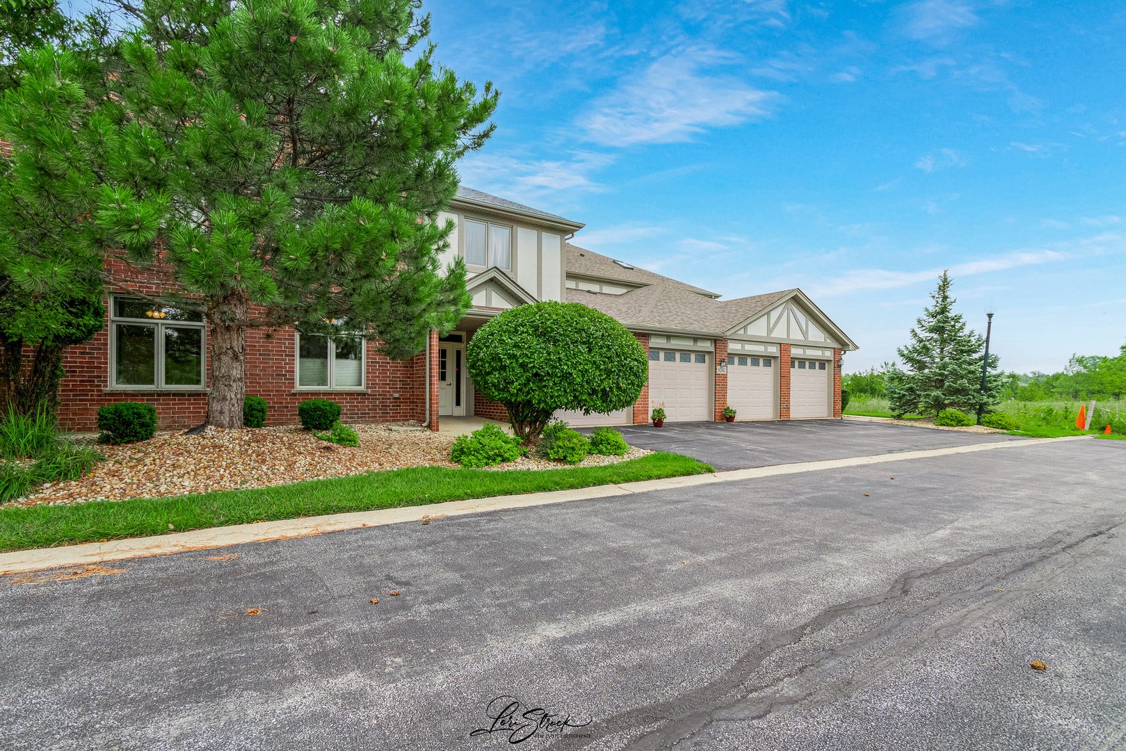 6242 Kallsen Drive, #2, Tinley Park, IL 60477