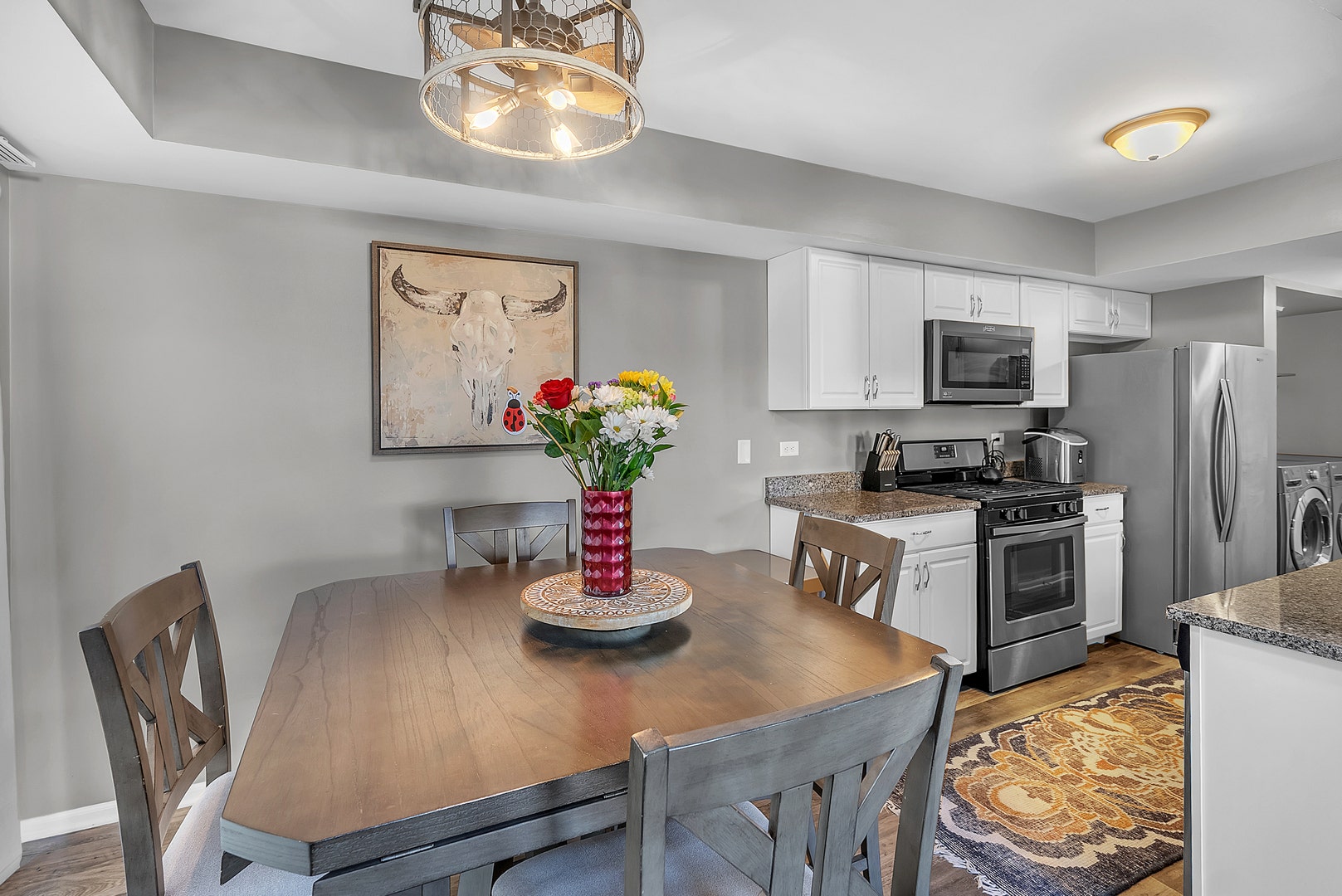 17025 E Circle Drive, Tinley Park, IL 60477 17025 E Circle Drive, Tinley Park, IL 60477