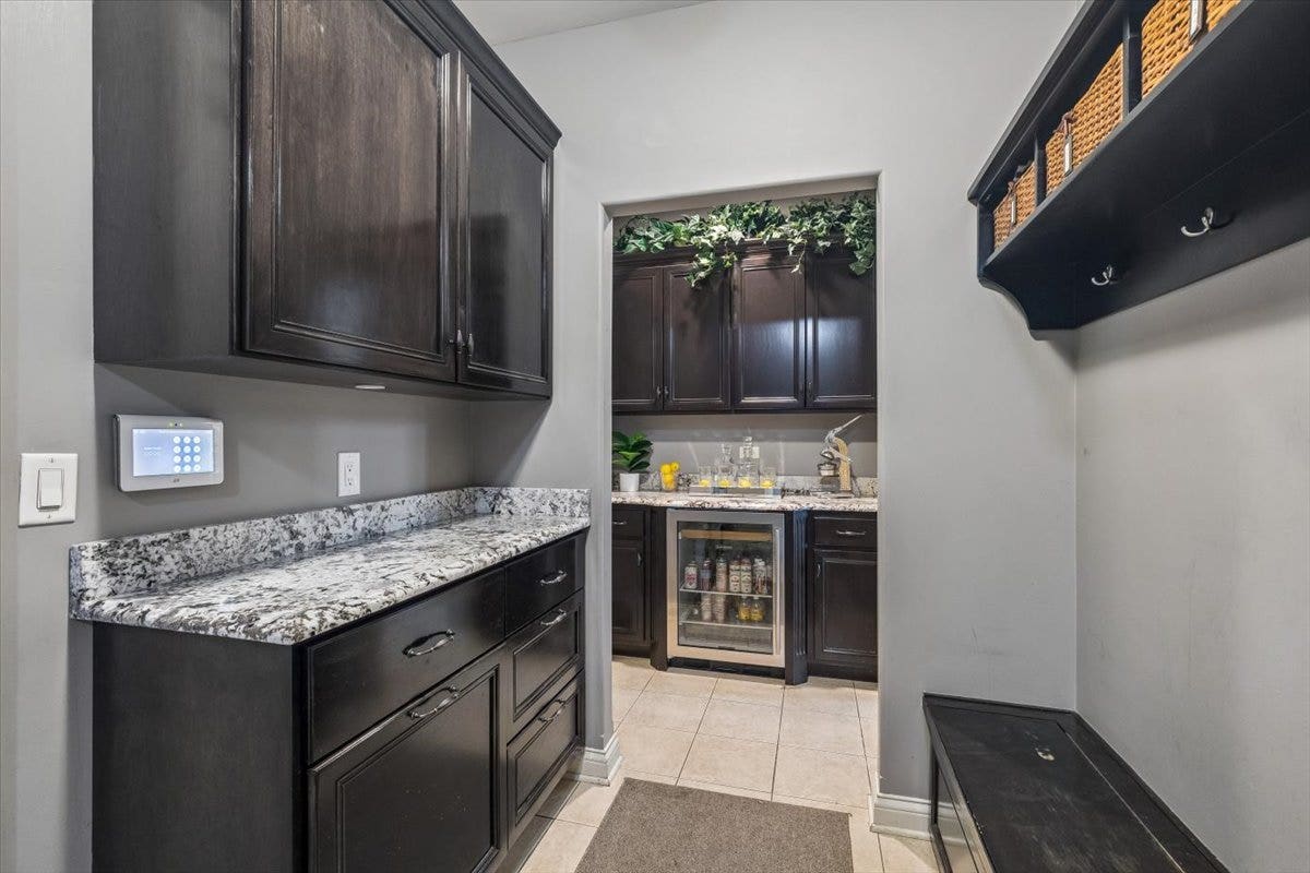 15624 Julies Way, Orland Park, IL 60462