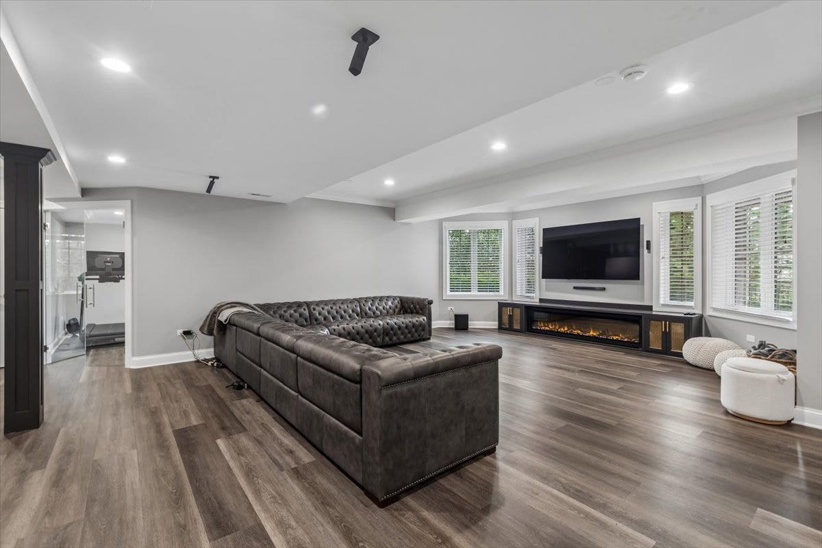 15624 Julies Way, Orland Park, IL 60462