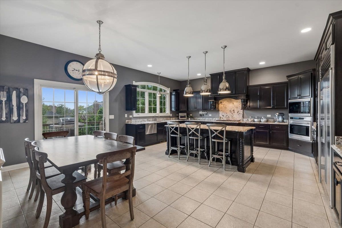15624 Julies Way, Orland Park, IL 60462