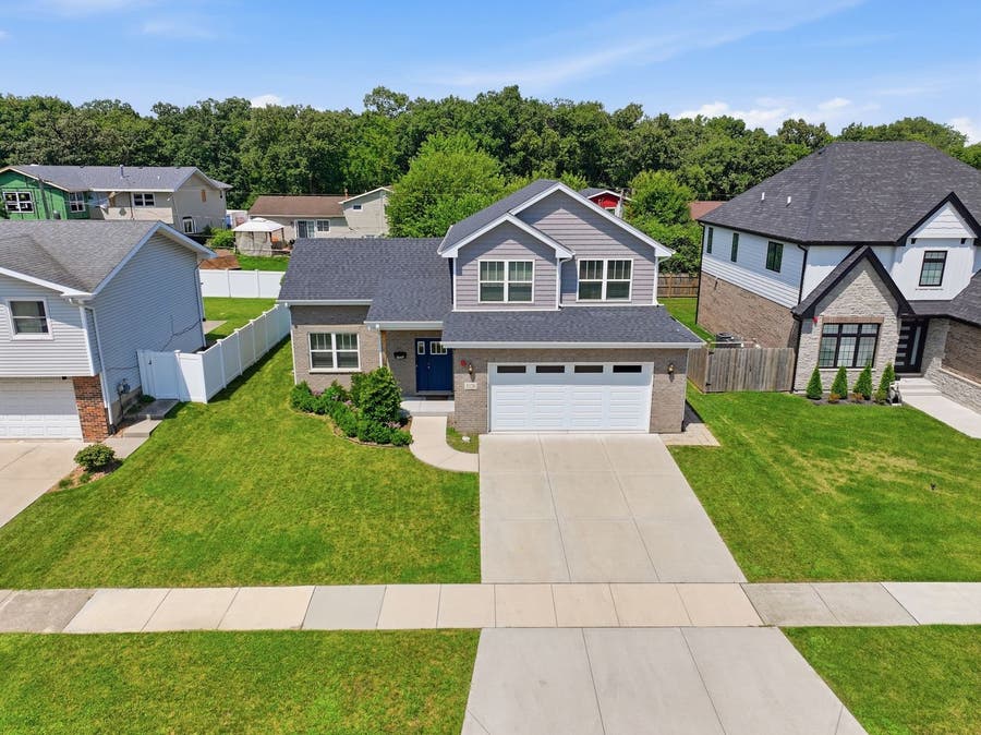 Property photo for 5126 Aldersyde Road, Oak Forest, IL