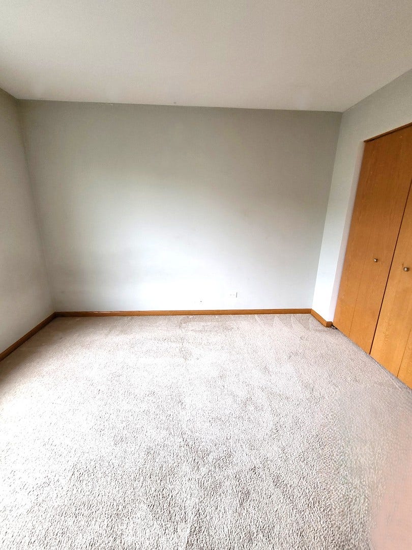 3348 Cameron Drive, Elgin, IL 60124 3348 Cameron Drive, Elgin, IL 60124