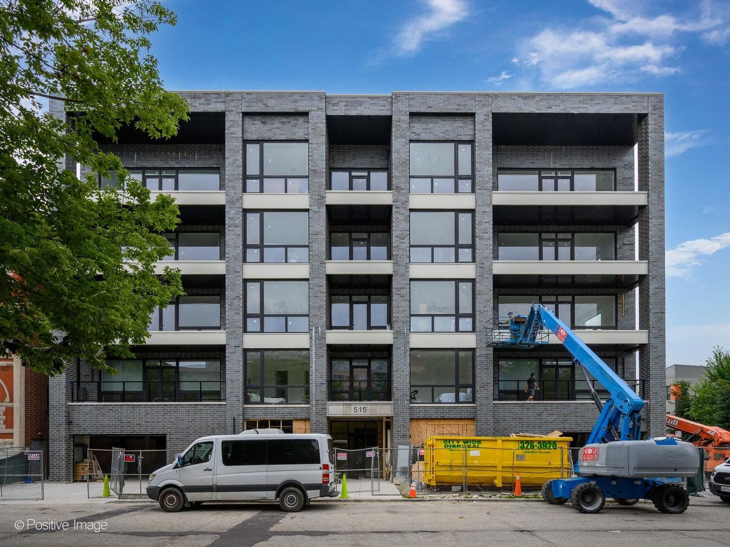515 W Elm Street, #502, Chicago, IL 60610