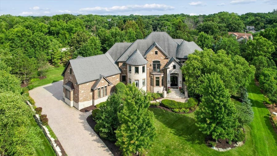Property photo for 107 Forest Edge Drive, Palos Park, IL