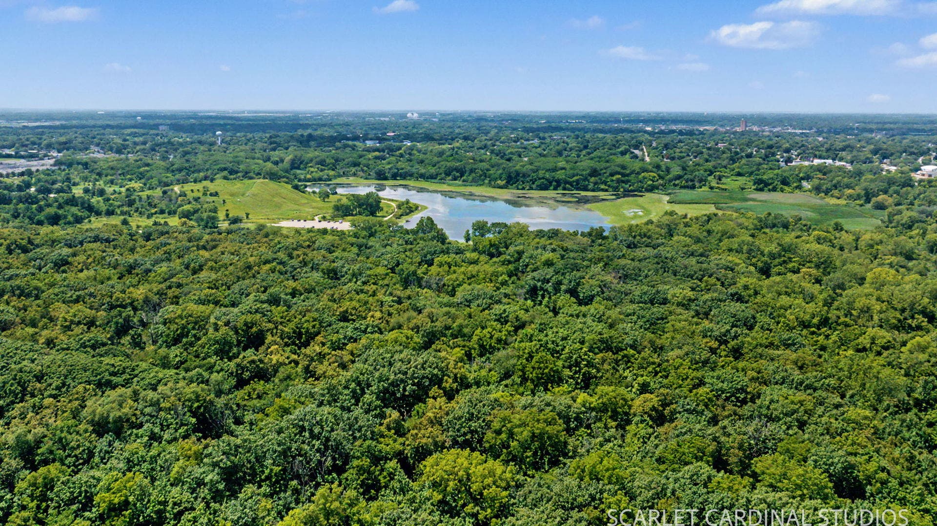 127 Forestview Lane, Aurora, IL 60502