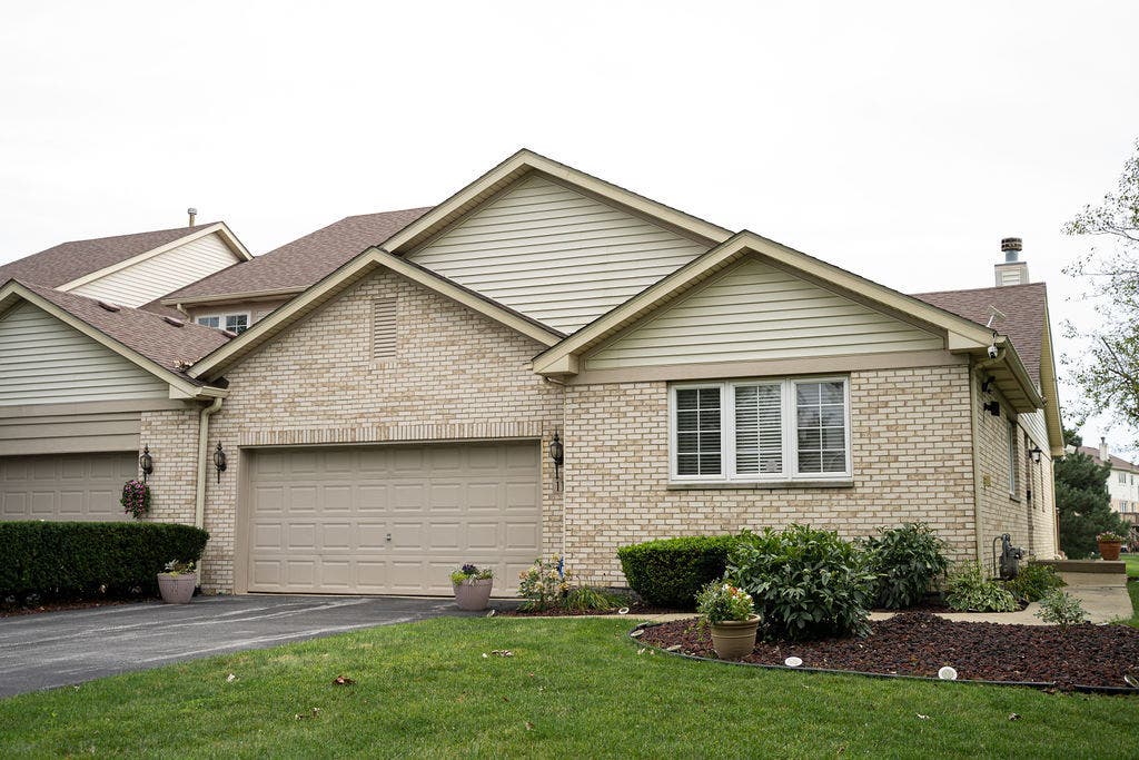 116 Iliad Drive, Tinley Park, IL 60477 116 Iliad Drive, Tinley Park, IL 60477