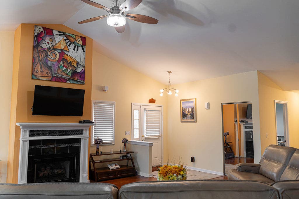 116 Iliad Drive, Tinley Park, IL 60477 116 Iliad Drive, Tinley Park, IL 60477