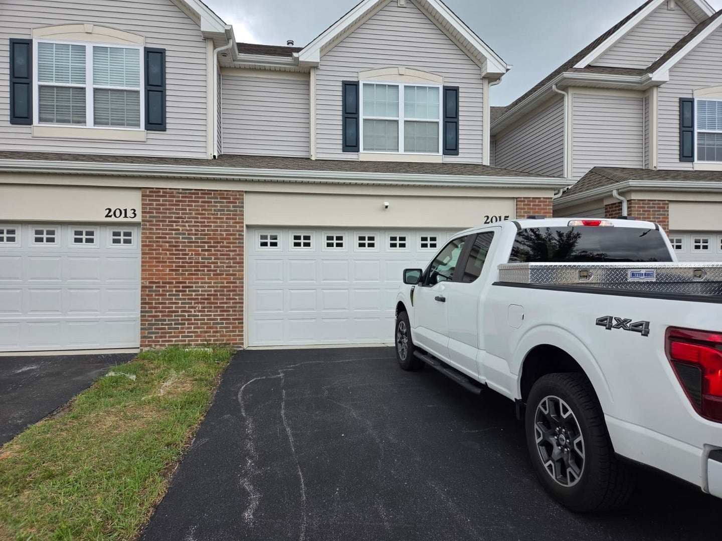 2015 Pembridge Lane, #2015, Joliet, IL 60431 2015 Pembridge Lane, #2015, Joliet, IL 60431