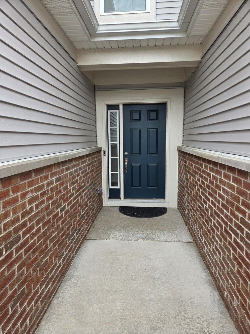 2015 Pembridge Lane, #2015, Joliet, IL 60431 2015 Pembridge Lane, #2015, Joliet, IL 60431