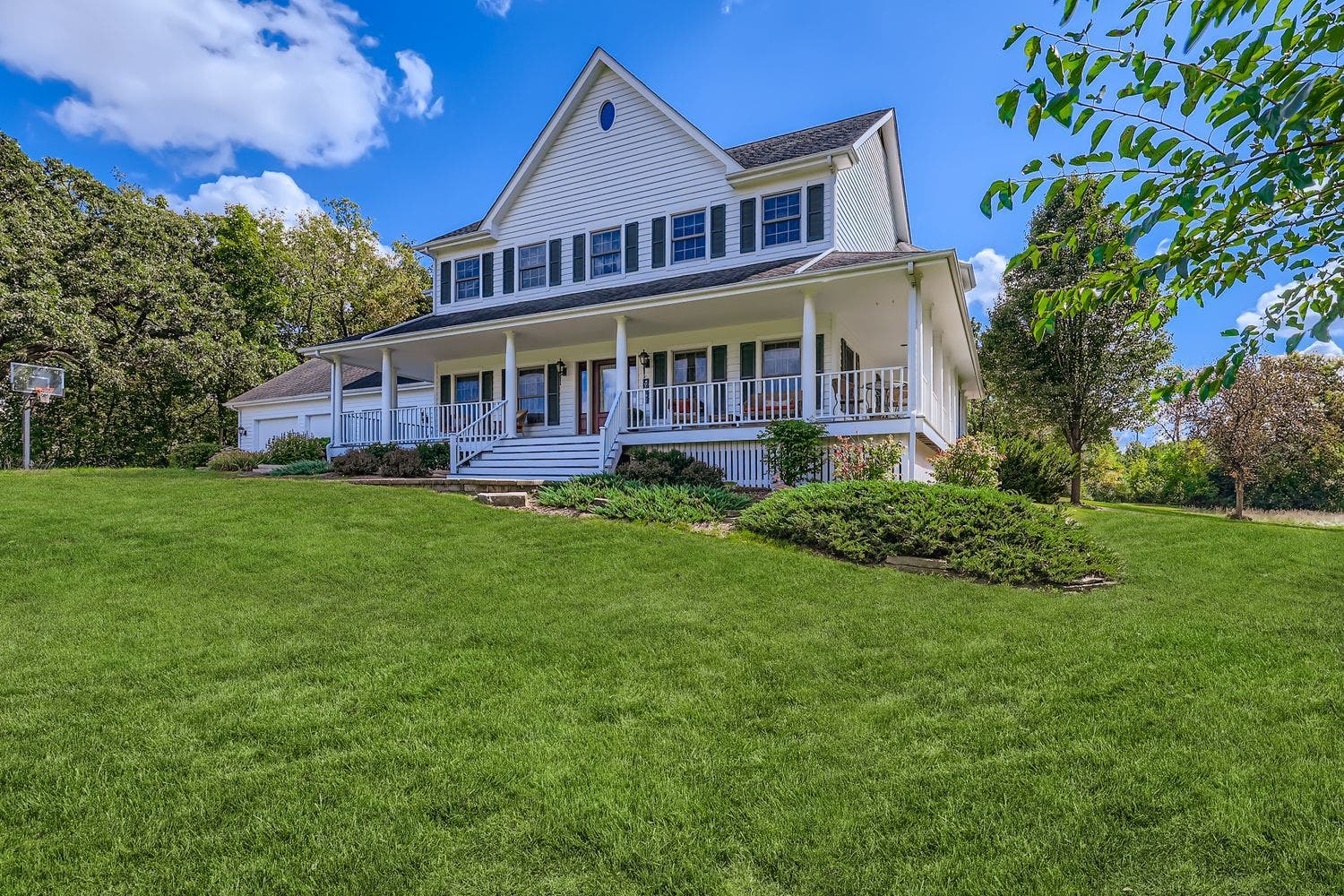 13N441 Coombs Road, Elgin, IL 60124 13N441 Coombs Road, Elgin, IL 60124