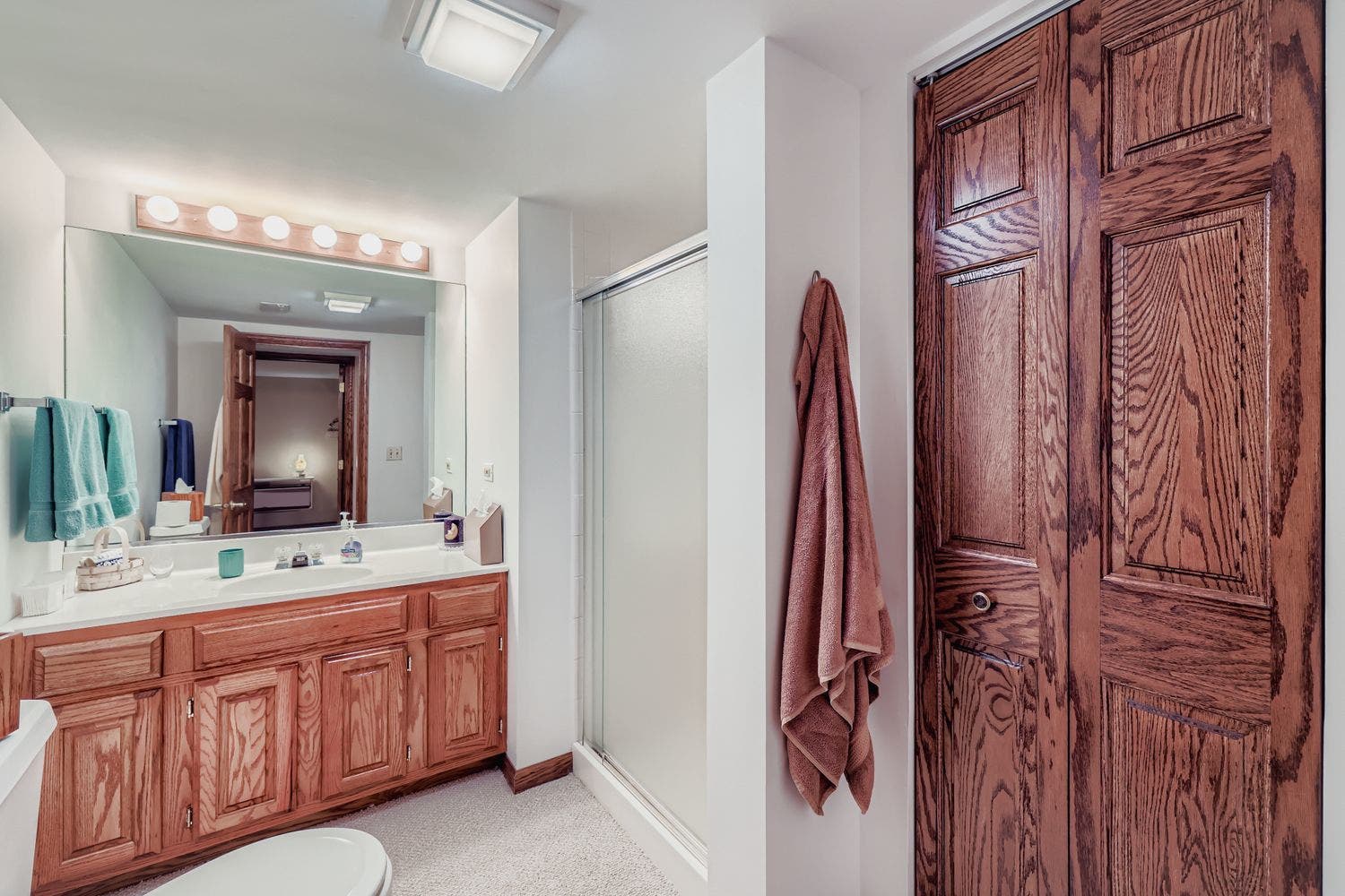 13N441 Coombs Road, Elgin, IL 60124 13N441 Coombs Road, Elgin, IL 60124