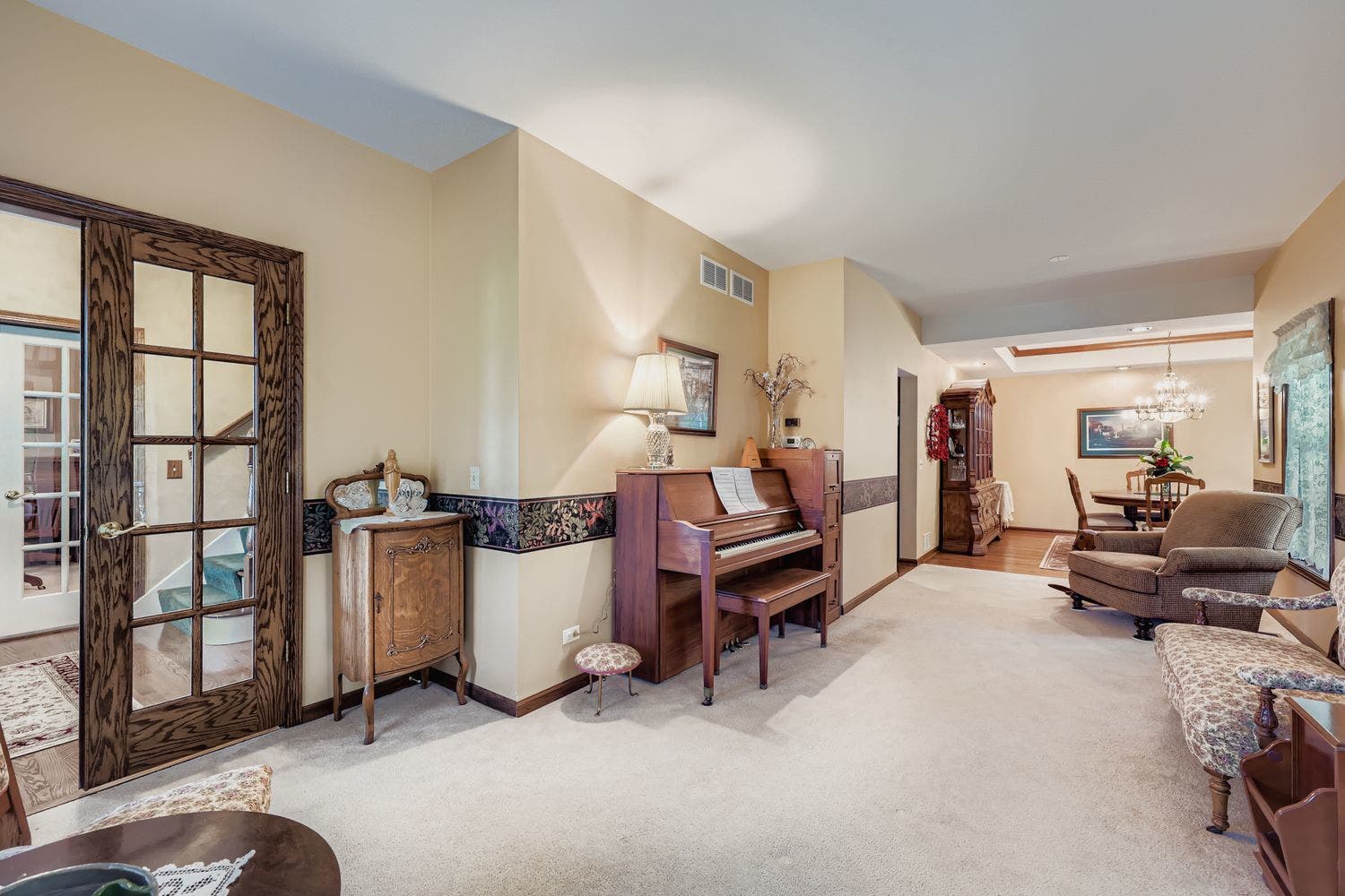 13N441 Coombs Road, Elgin, IL 60124 13N441 Coombs Road, Elgin, IL 60124