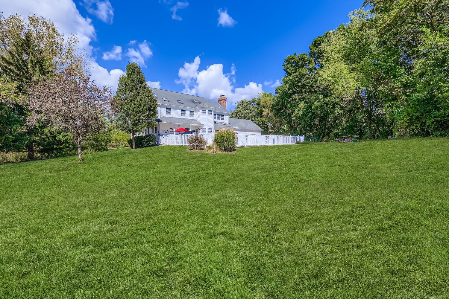 13N441 Coombs Road, Elgin, IL 60124 13N441 Coombs Road, Elgin, IL 60124