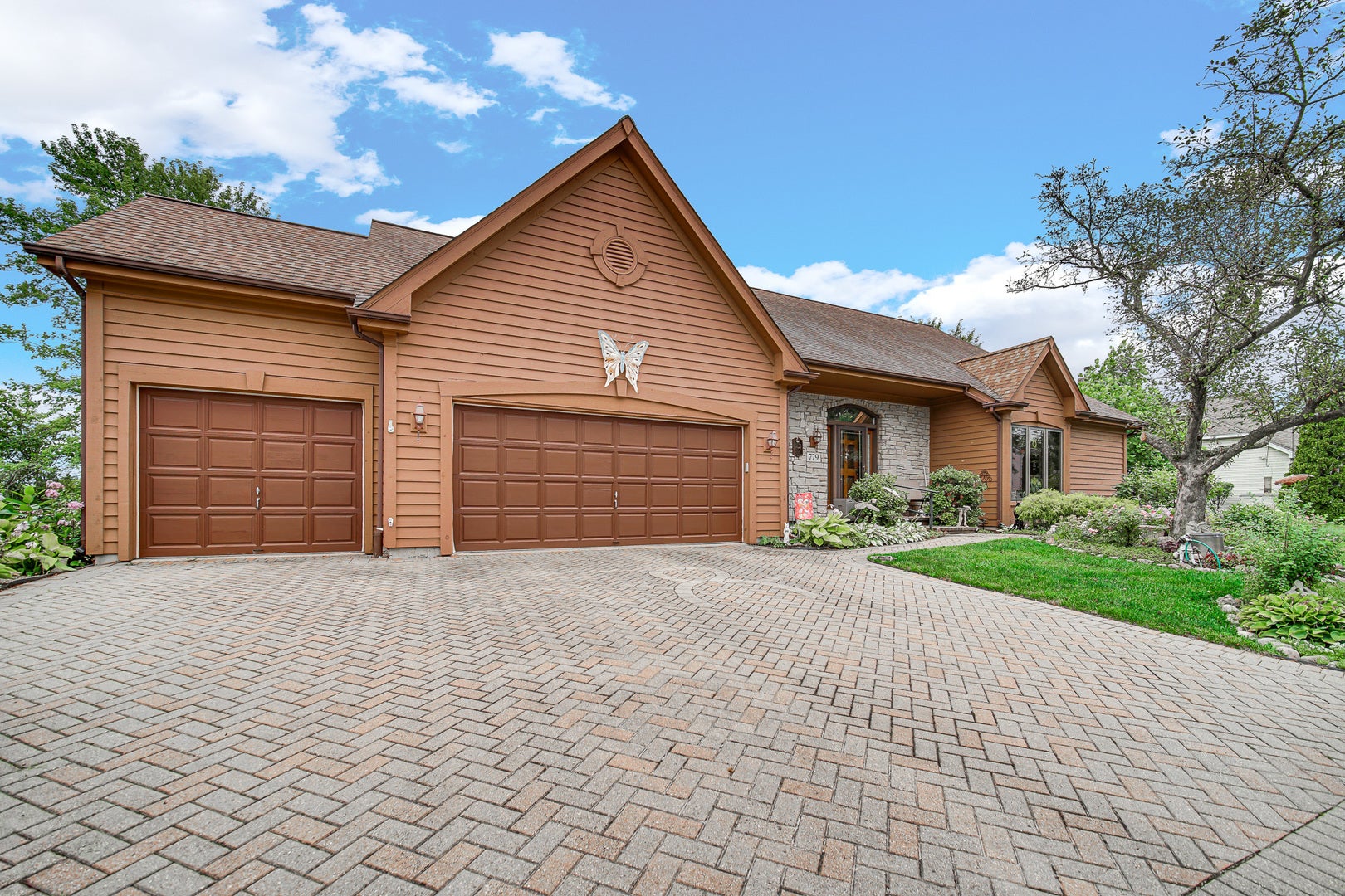 779 Feather Sound Drive, Bolingbrook, IL 60440