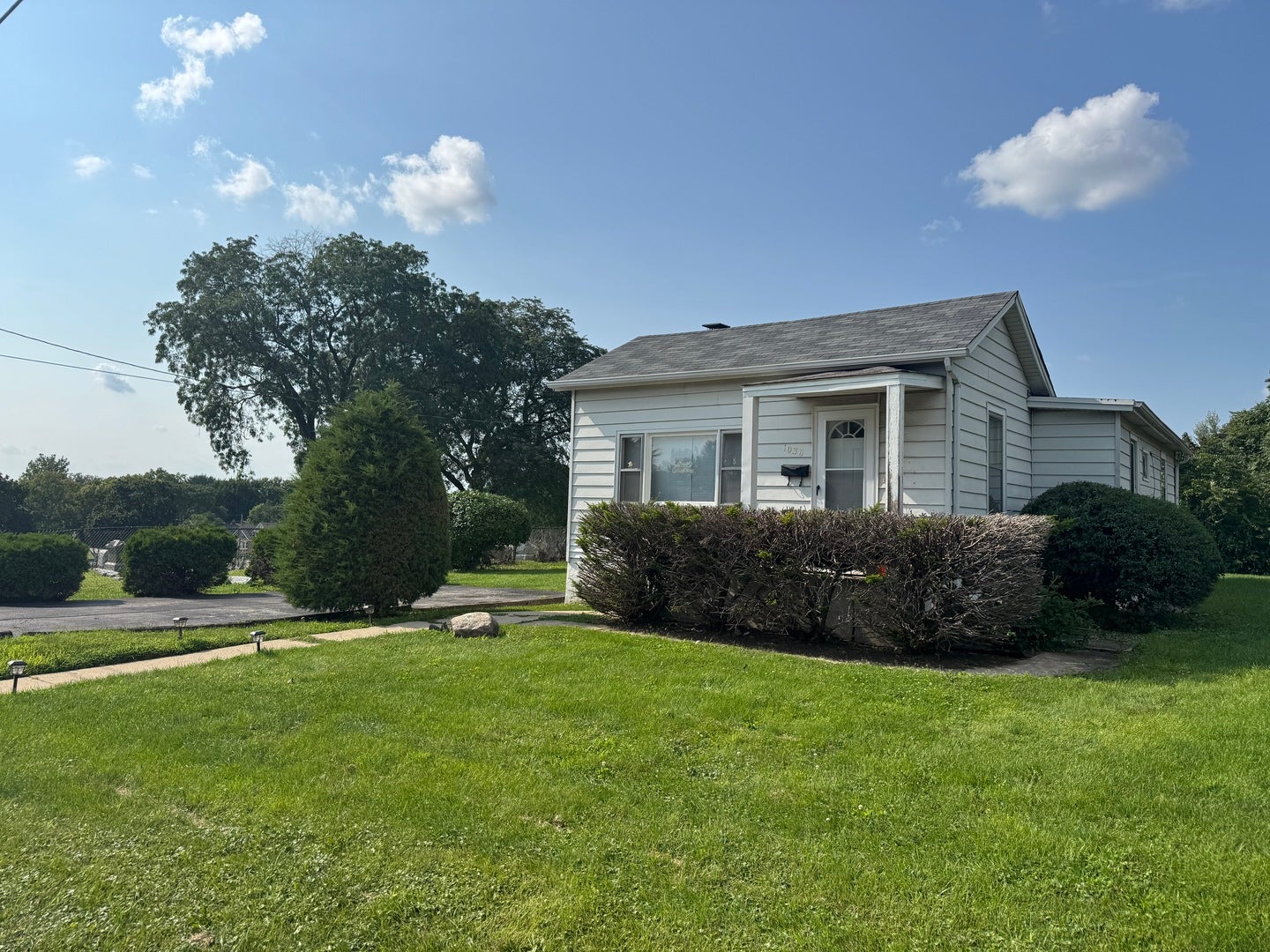 1036 Bonner Avenue, Aurora, IL 60505 1036 Bonner Avenue, Aurora, IL 60505