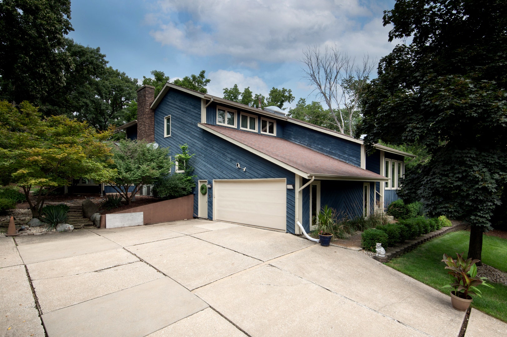 16244 Bluff Road, Lemont, IL 60439 16244 Bluff Road, Lemont, IL 60439