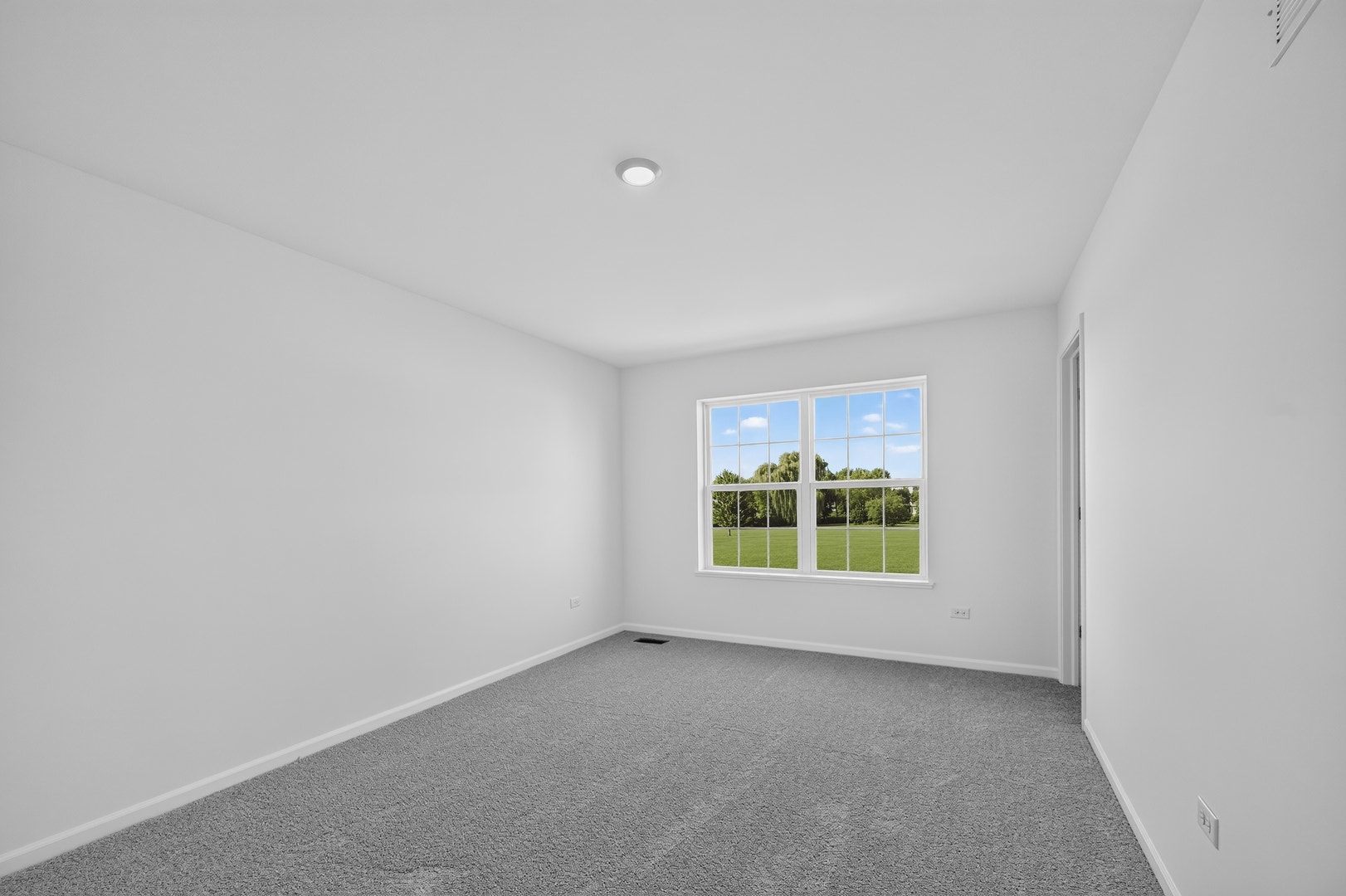 565 Arye Drive, Elgin, IL 60124 565 Arye Drive, Elgin, IL 60124