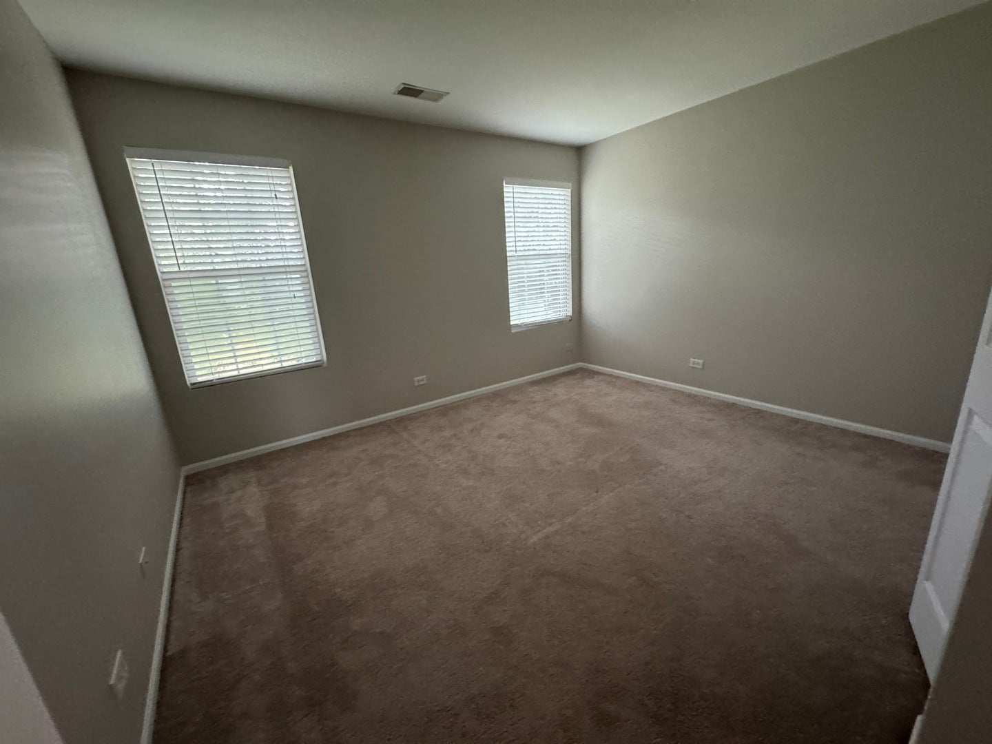 2399 STOUGHTON Circle, #2399, Aurora, IL 60502 2399 STOUGHTON Circle, #2399, Aurora, IL 60502