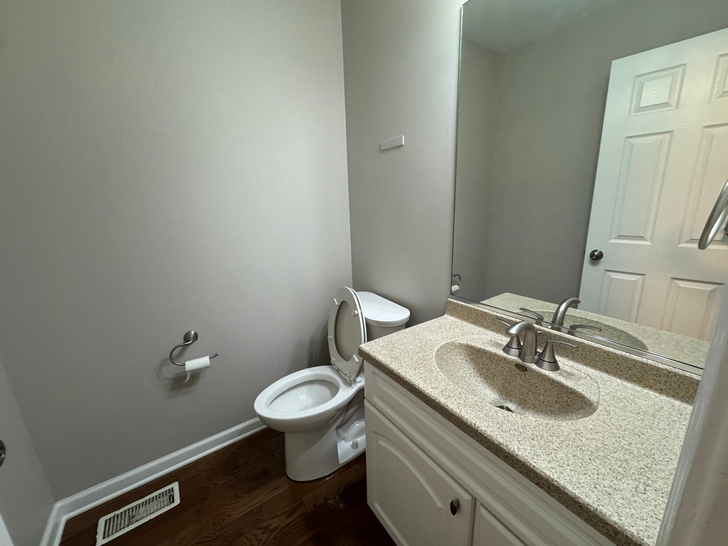 2399 STOUGHTON Circle, #2399, Aurora, IL 60502 2399 STOUGHTON Circle, #2399, Aurora, IL 60502