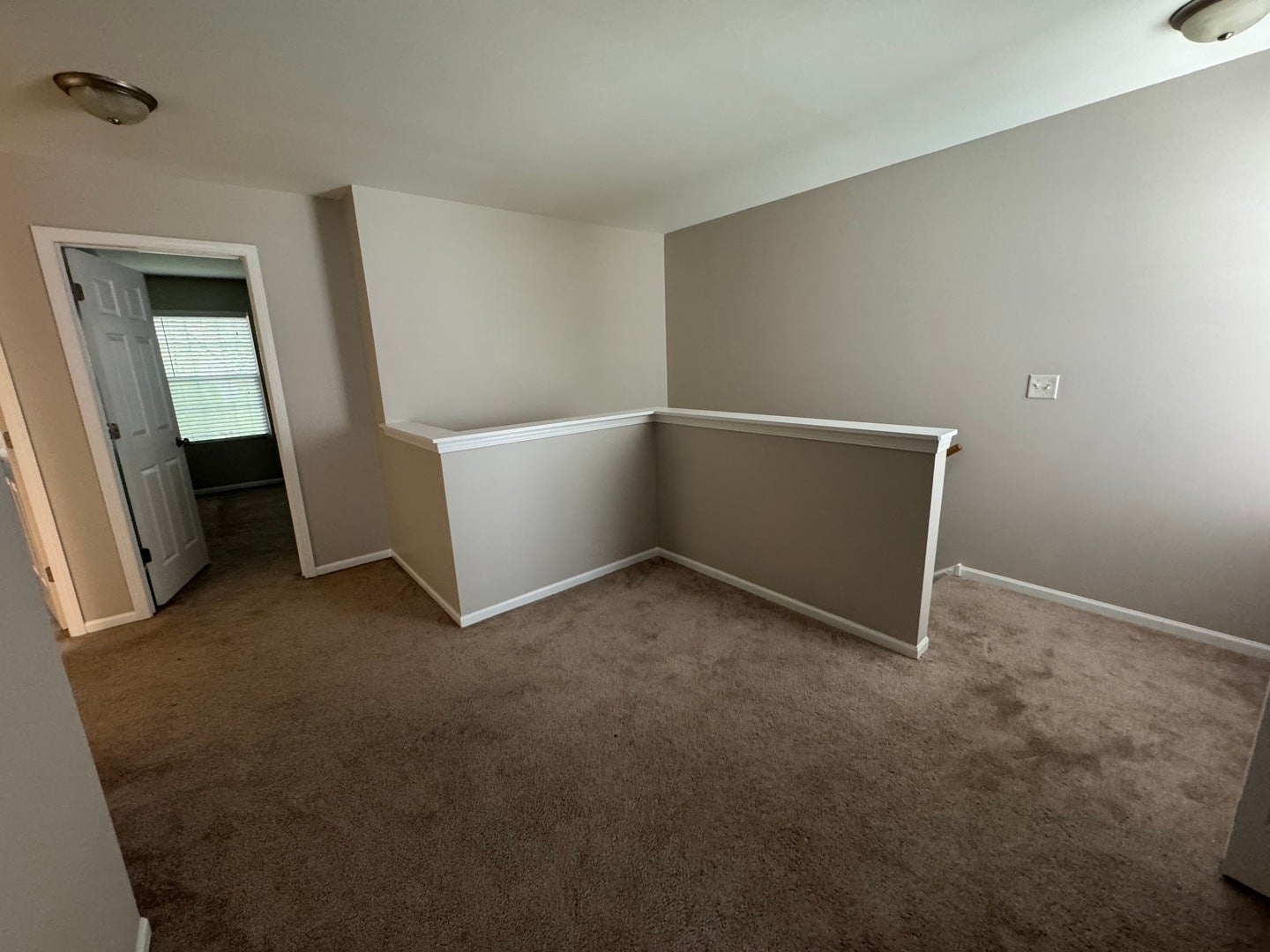 2399 STOUGHTON Circle, #2399, Aurora, IL 60502 2399 STOUGHTON Circle, #2399, Aurora, IL 60502