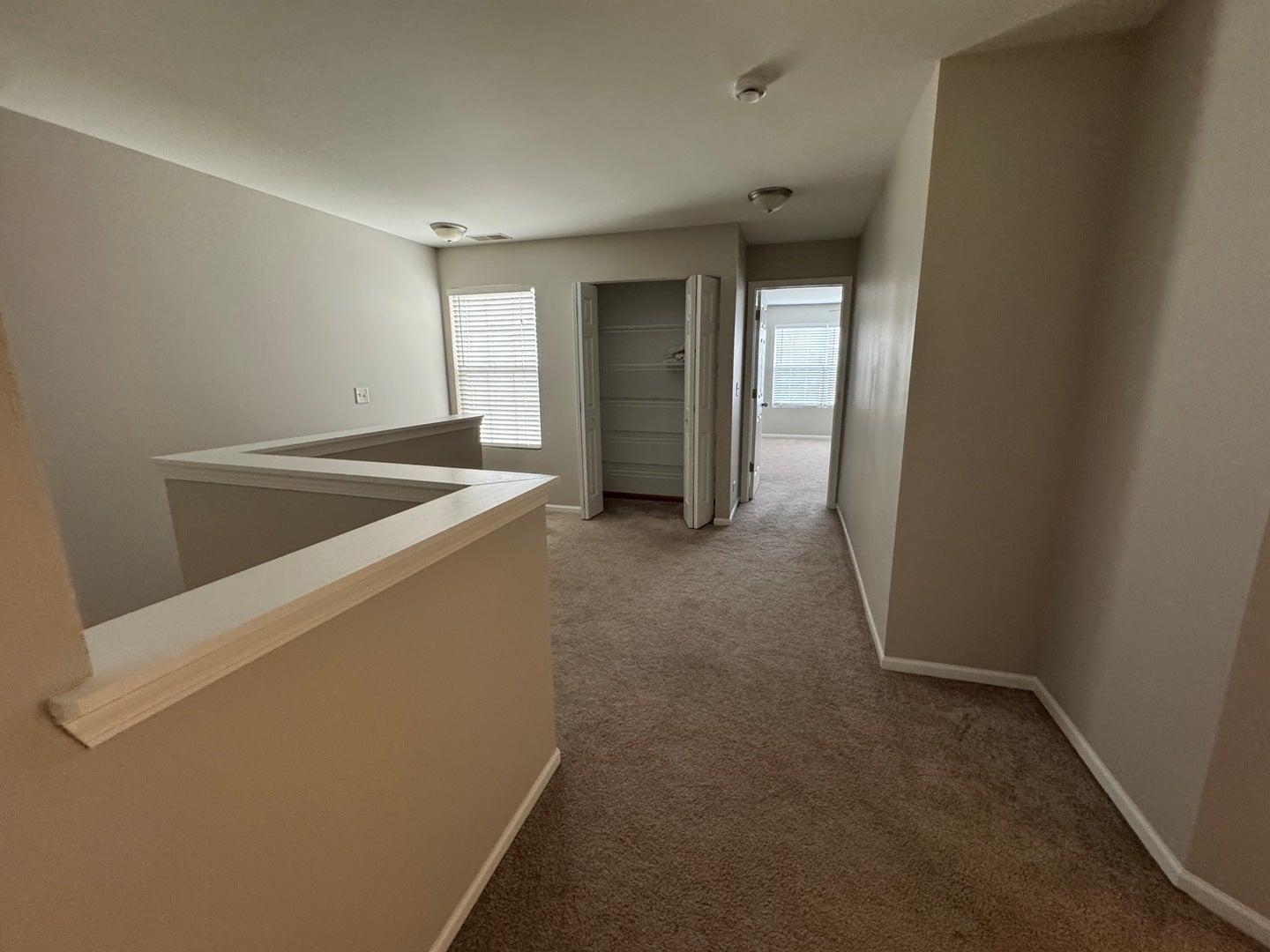 2399 STOUGHTON Circle, #2399, Aurora, IL 60502 2399 STOUGHTON Circle, #2399, Aurora, IL 60502