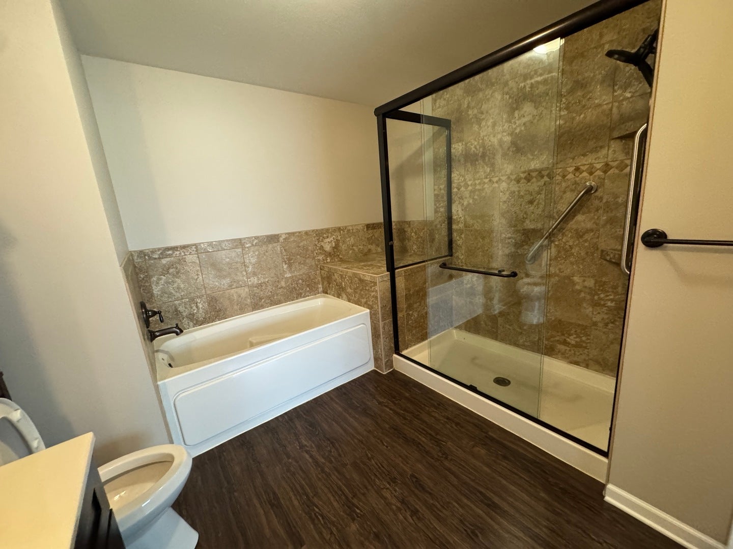 2399 STOUGHTON Circle, #2399, Aurora, IL 60502 2399 STOUGHTON Circle, #2399, Aurora, IL 60502