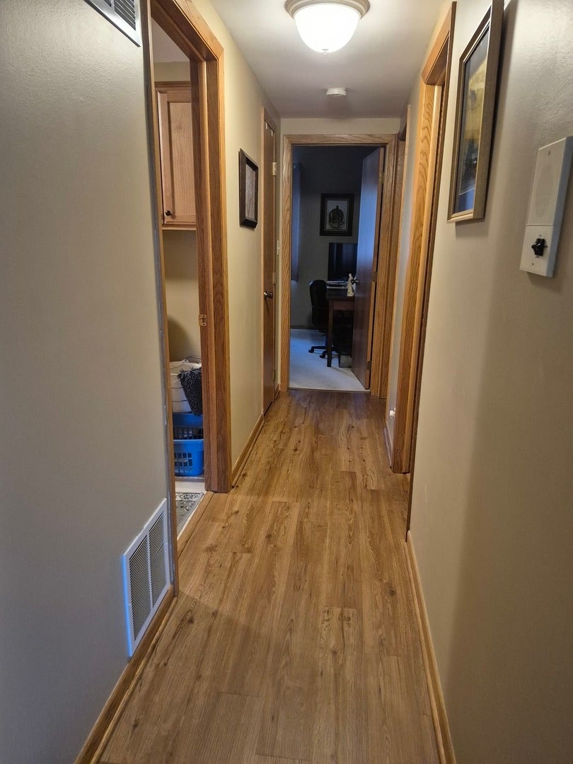 17806 Bernard Drive, #2B, Orland Park, IL 60467 17806 Bernard Drive, #2B, Orland Park, IL 60467