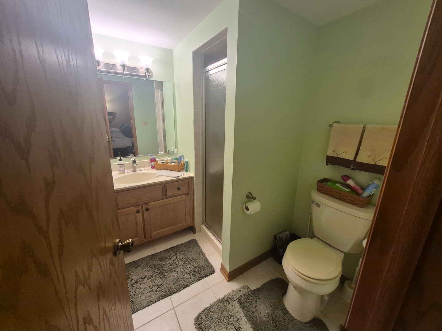 17806 Bernard Drive, #2B, Orland Park, IL 60467 17806 Bernard Drive, #2B, Orland Park, IL 60467