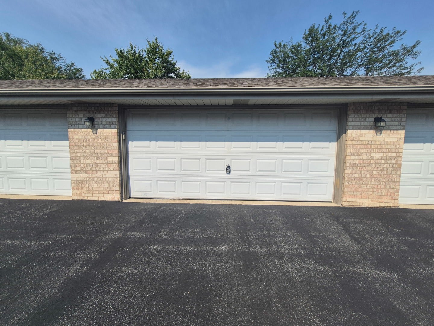 17806 Bernard Drive, #2B, Orland Park, IL 60467 17806 Bernard Drive, #2B, Orland Park, IL 60467