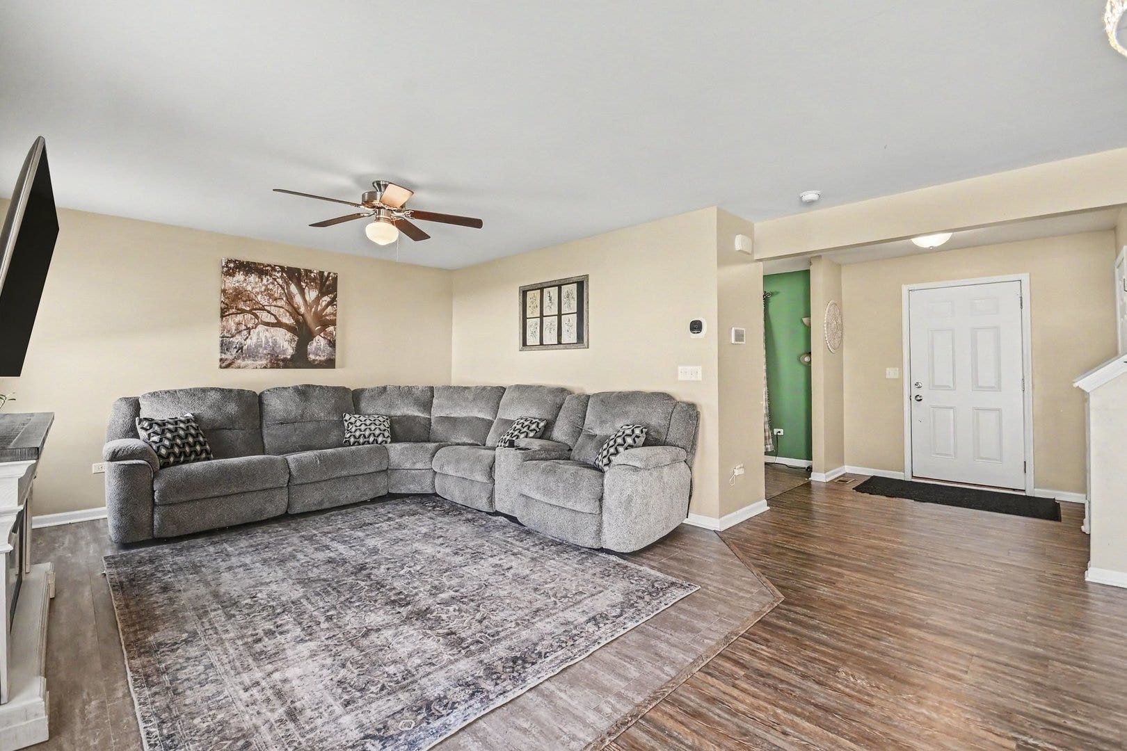 6617 Eich Drive, Joliet, IL 60431