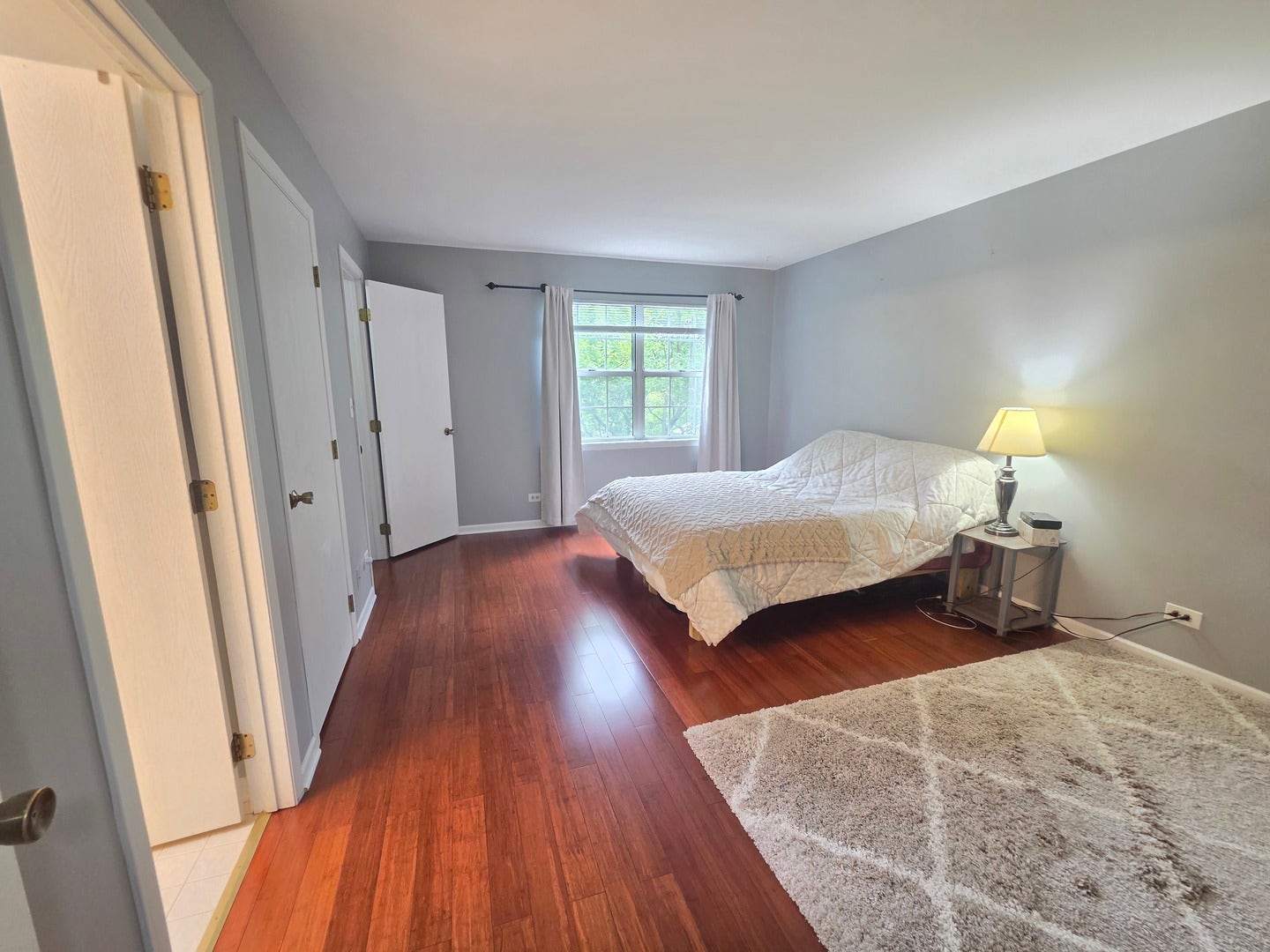 1839 Prentiss Drive, Downers Grove, IL 60516 1839 Prentiss Drive, Downers Grove, IL 60516