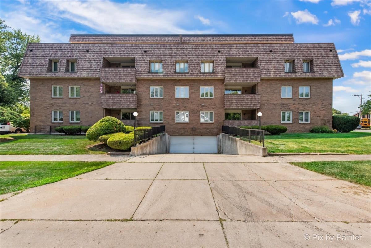 1730 W Galena Boulevard, #203W, Aurora, IL 60506