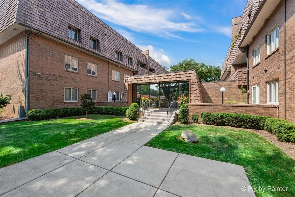 1730 W Galena Boulevard, #203W, Aurora, IL 60506